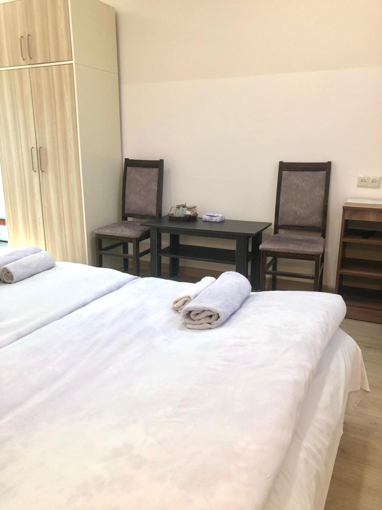 Guest House Anahit Ijevan Extérieur photo