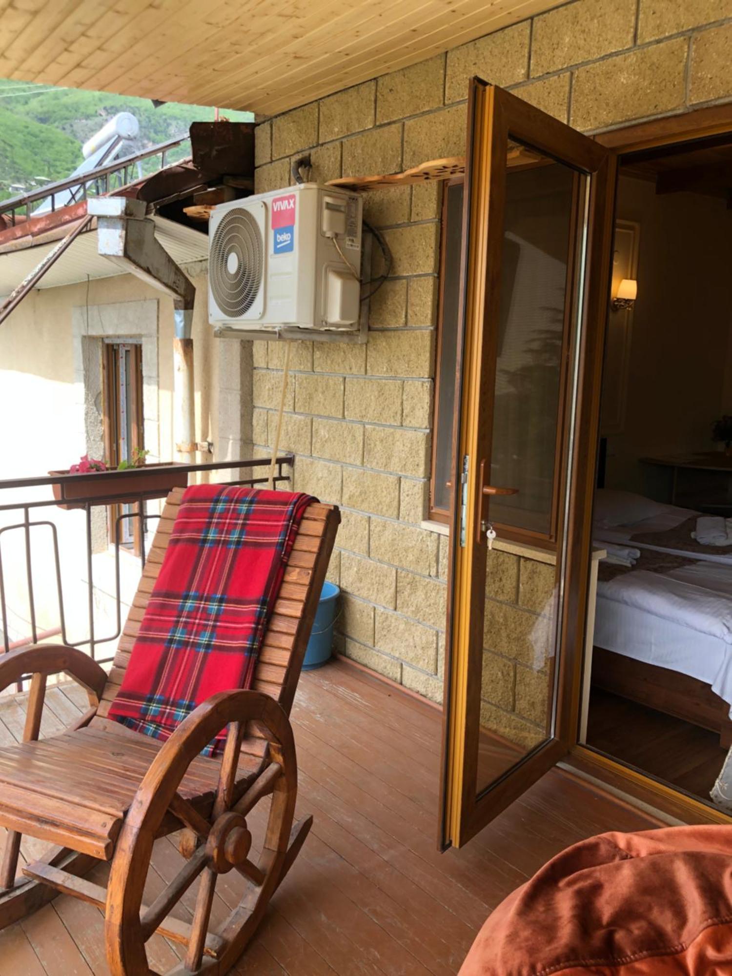 Guest House Anahit Ijevan Extérieur photo