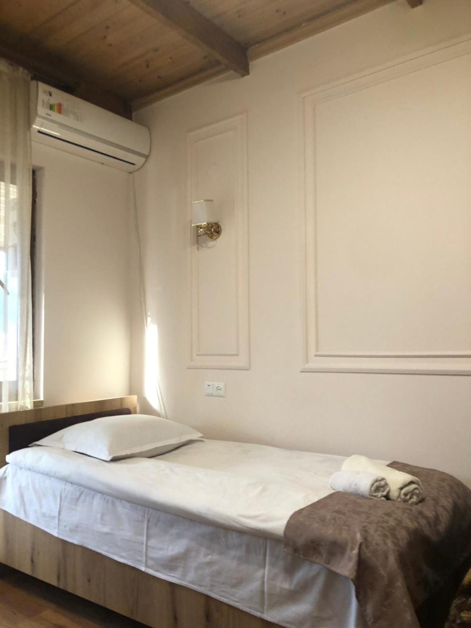 Guest House Anahit Ijevan Extérieur photo